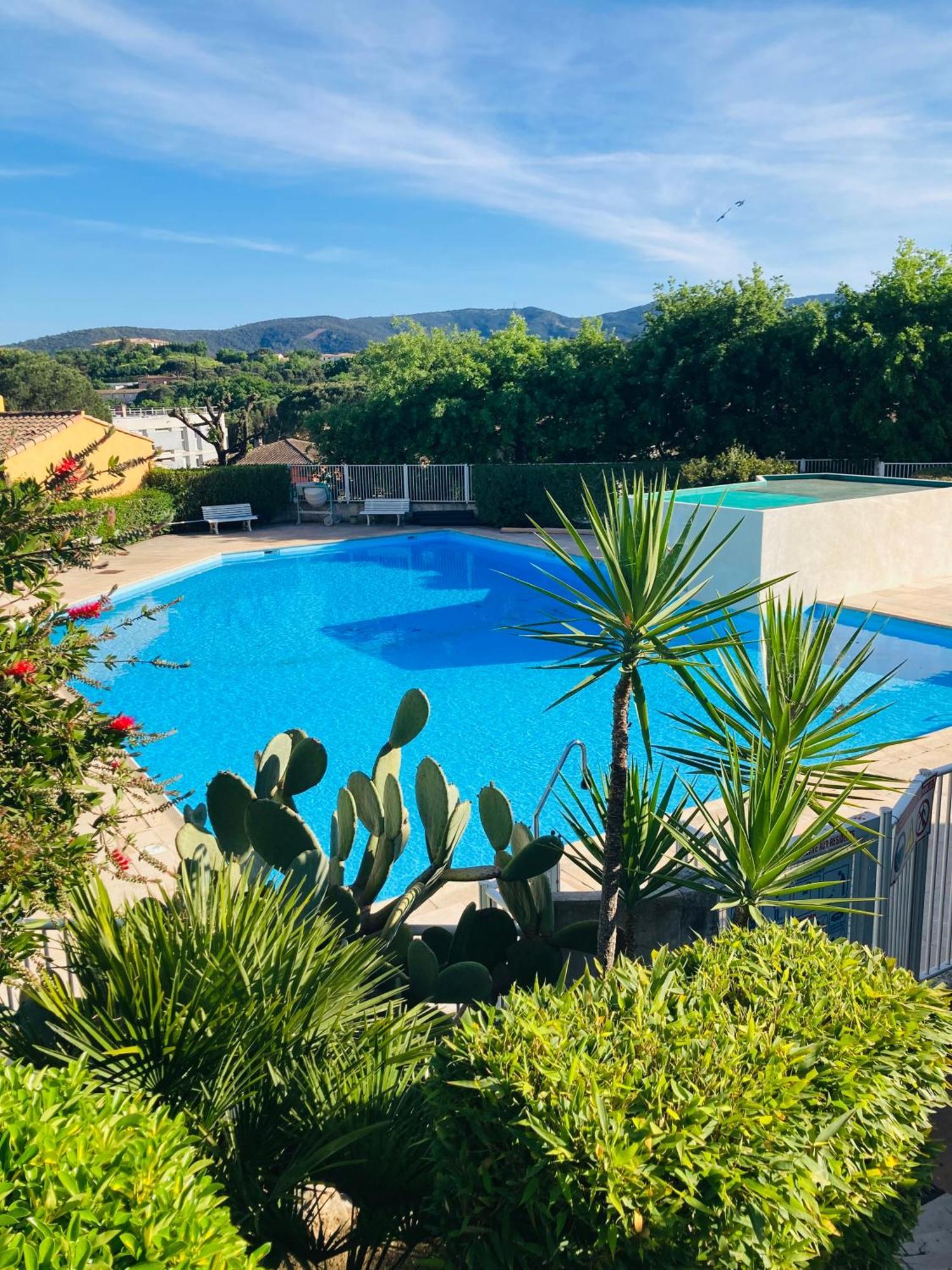 Mazet Renove Golfe De St Tropez Villa Cogolin Eksteriør bilde